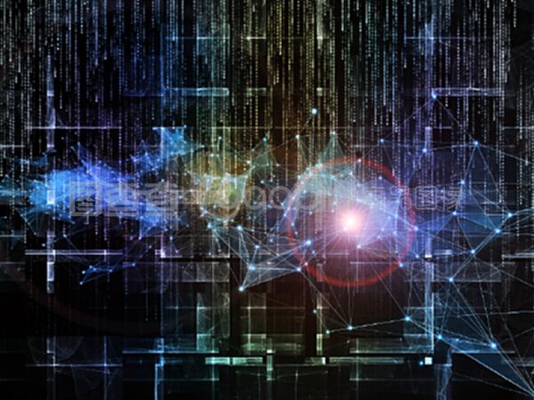 數(shù)字浪潮中的網(wǎng)絡(luò)技術(shù)與藝術(shù)融合 計(jì)算機(jī)網(wǎng)絡(luò)、虛擬現(xiàn)實(shí)與分形美學(xué)